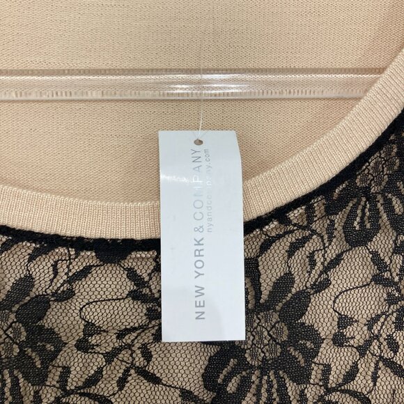 NWT New York & Company size XL Cream Black Lace Ruffle Detail Stretch Knit Top - Picture 3 of 10